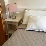 Casa Con Vista Mare Влёра